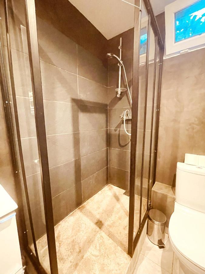 Superbe Appartement Boheme Dans Les Vignes 尼姆 外观 照片