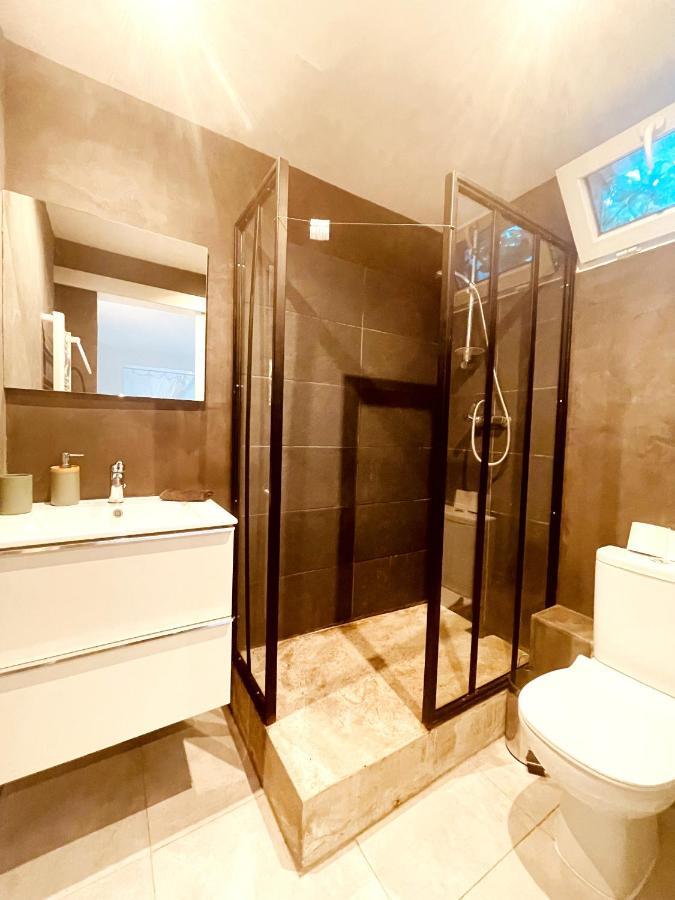Superbe Appartement Boheme Dans Les Vignes 尼姆 外观 照片